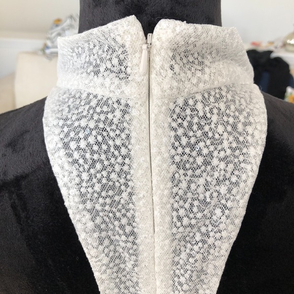 Vera Wang Sexy Elegant White High Slit Sequin Gown With Plunging Choker Neck - Picture 9 of 16